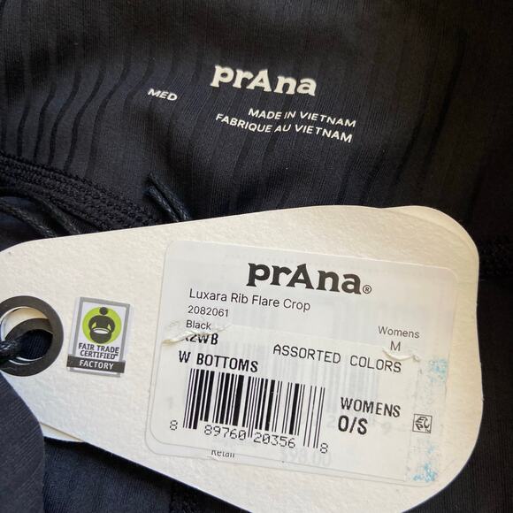 Prana Luxara Rib Flare Crop Legging Women's M Black High Rise Ribbed Texture - Picture 7 of 13